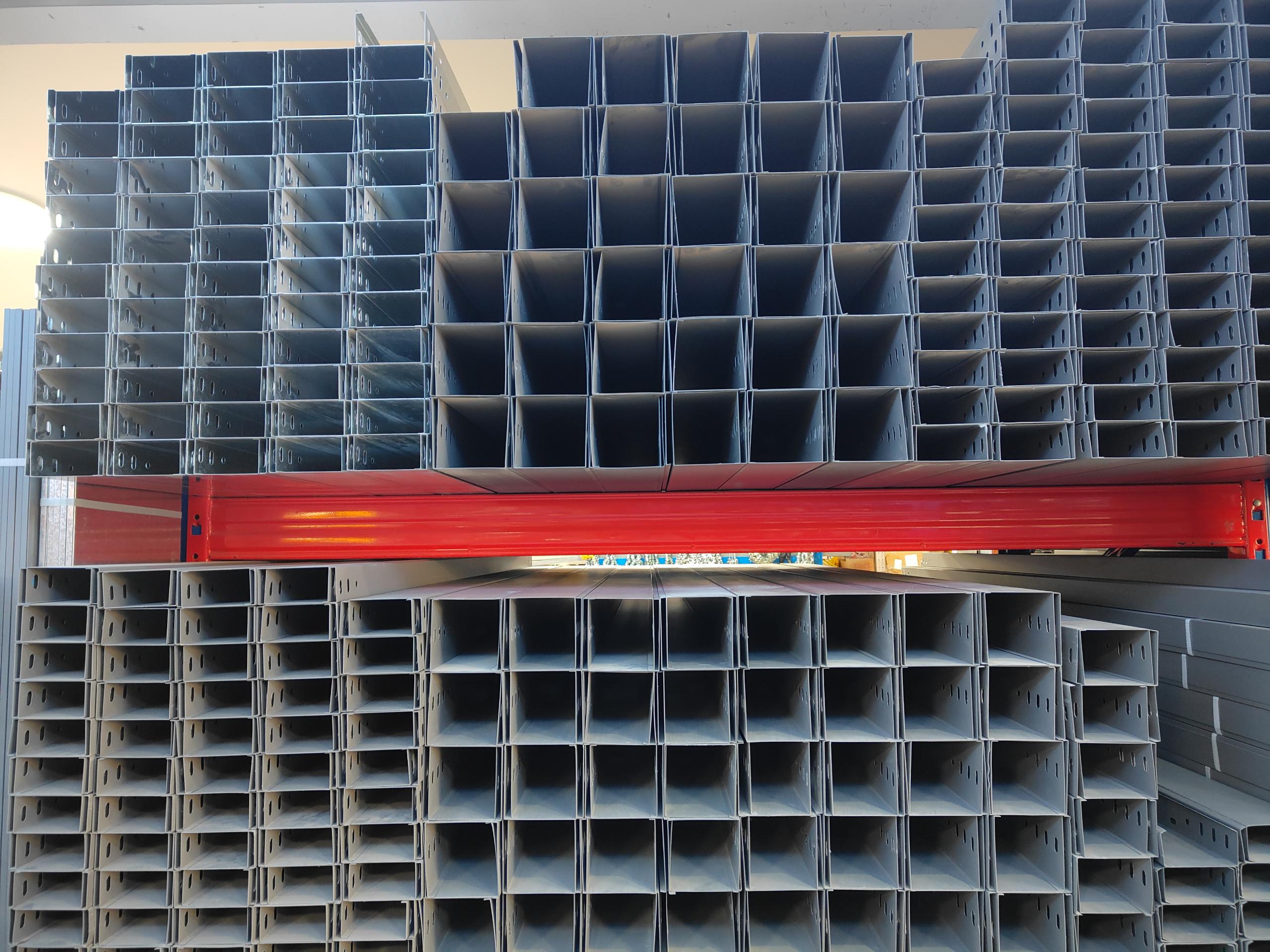 梯式電纜橋架